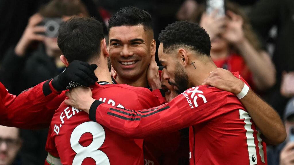 King Manchester United Bersinar, Cetak Kemenangan Dramatis 3-2 vs Fulham