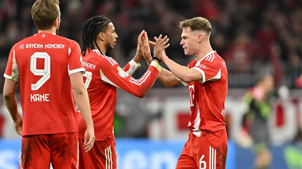 Fans Atalanta Geram! Joshua Kimmich Mondar-Mandir, Diduga Sengaja Cari Kartu