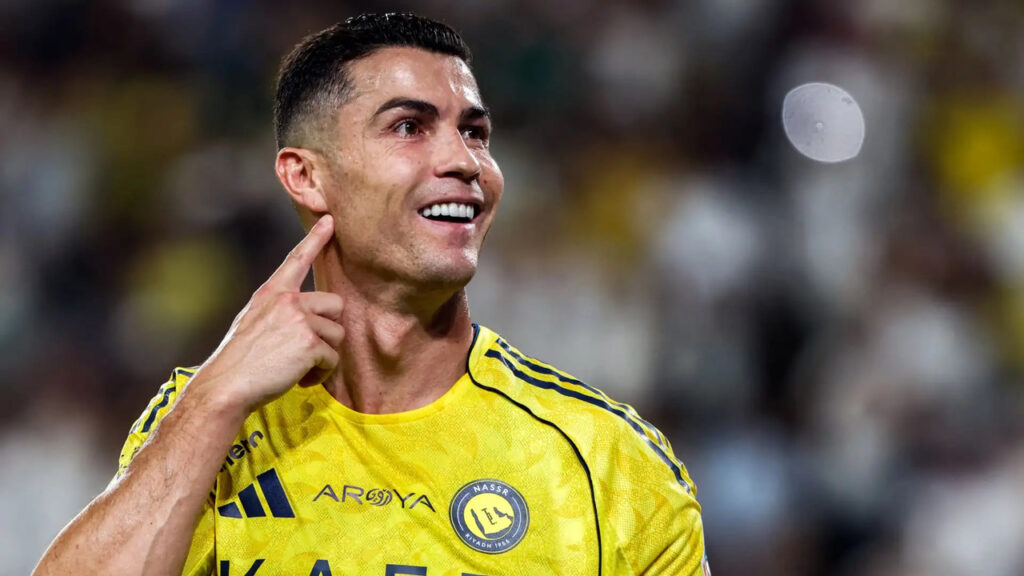 Cristiano Ronaldo Bikin Heboh! Ucap “Bismillah” Sebelum Tendangan, Langsung Cetak Gol Spektakuler!