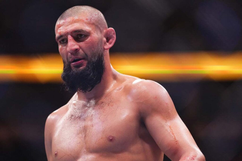 Khamzat Chimaev Akhirnya Buka Suara Usai Kalah dari Sean Strickland di UFC 328, Isinya Mengejutkan!