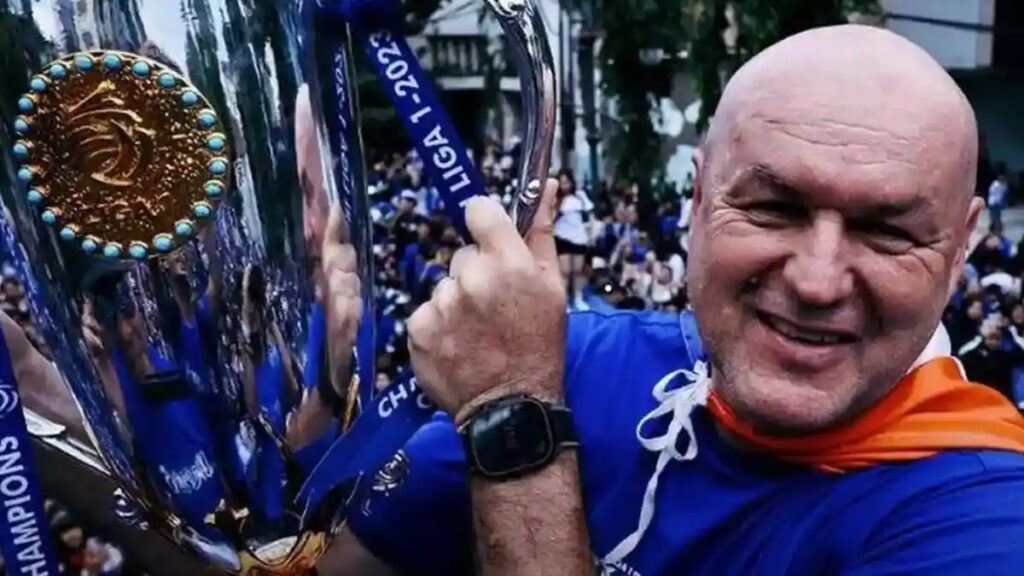 Bojan Hodak Mundur dari Persib Bandung? Pengakuannya Soal Butuh Istirahat Bikin Kaget!