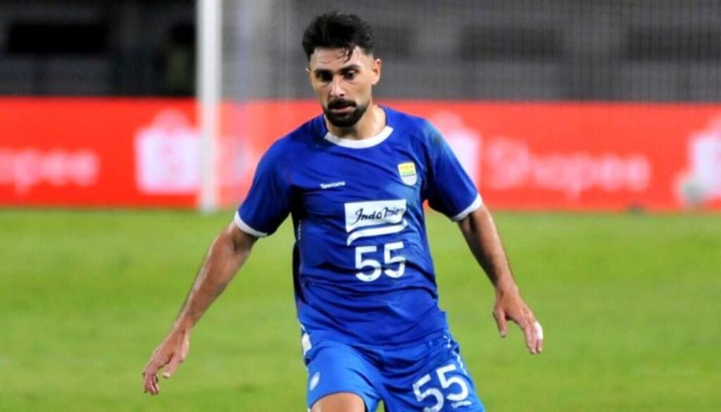 Terungkap! 5 Fakta Frans Putros, Bek Persib yang Siap Tampil di Pesta Bola Dunia 2026