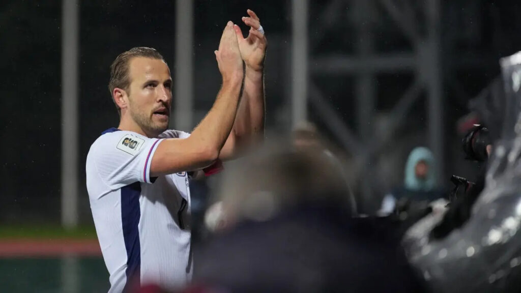Harry Kane Bikin Zlatan Ibrahimovic Terkesan, tapi Bukan karena Gol Mengejutkan Ini!